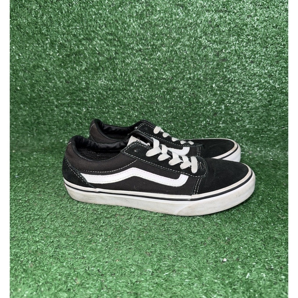 VANS Women Size 5.5 Old Skool Black White Low Top Casual Shoes Athletic Sneakers